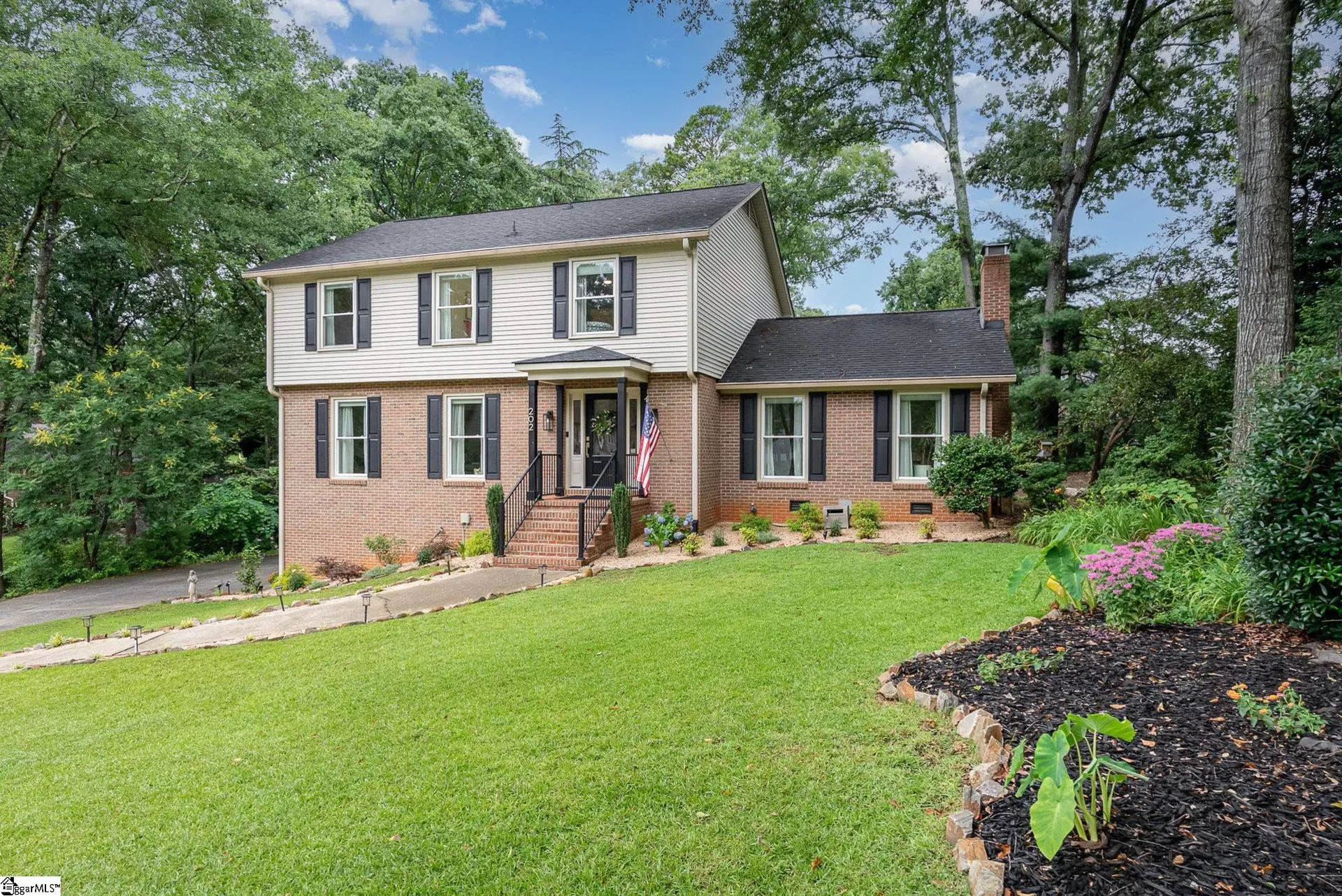 Property image 4 at 202 Sugar Lake Court, Greer, SC 29650