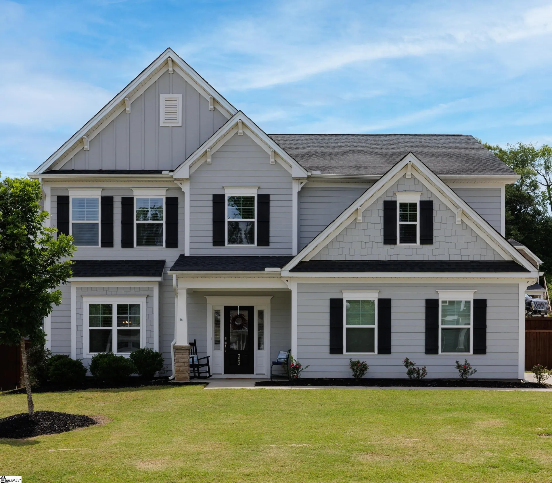 Easton Ridge, Greer Community
