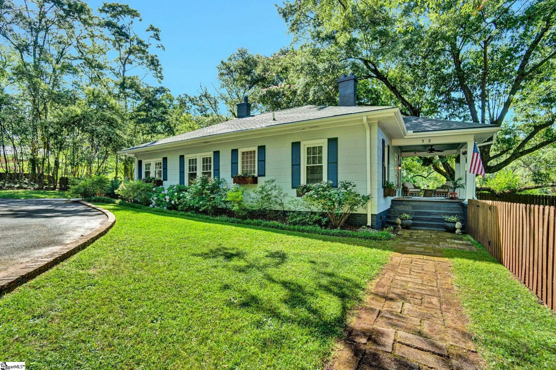 Property image 4 at 32 Walnut Street, Greenville, SC 29607