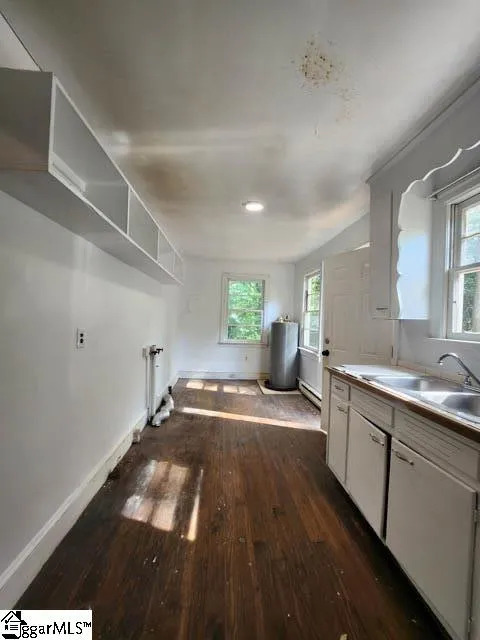 Property image 3 at 8 Pear Street, Greenville, SC 29609