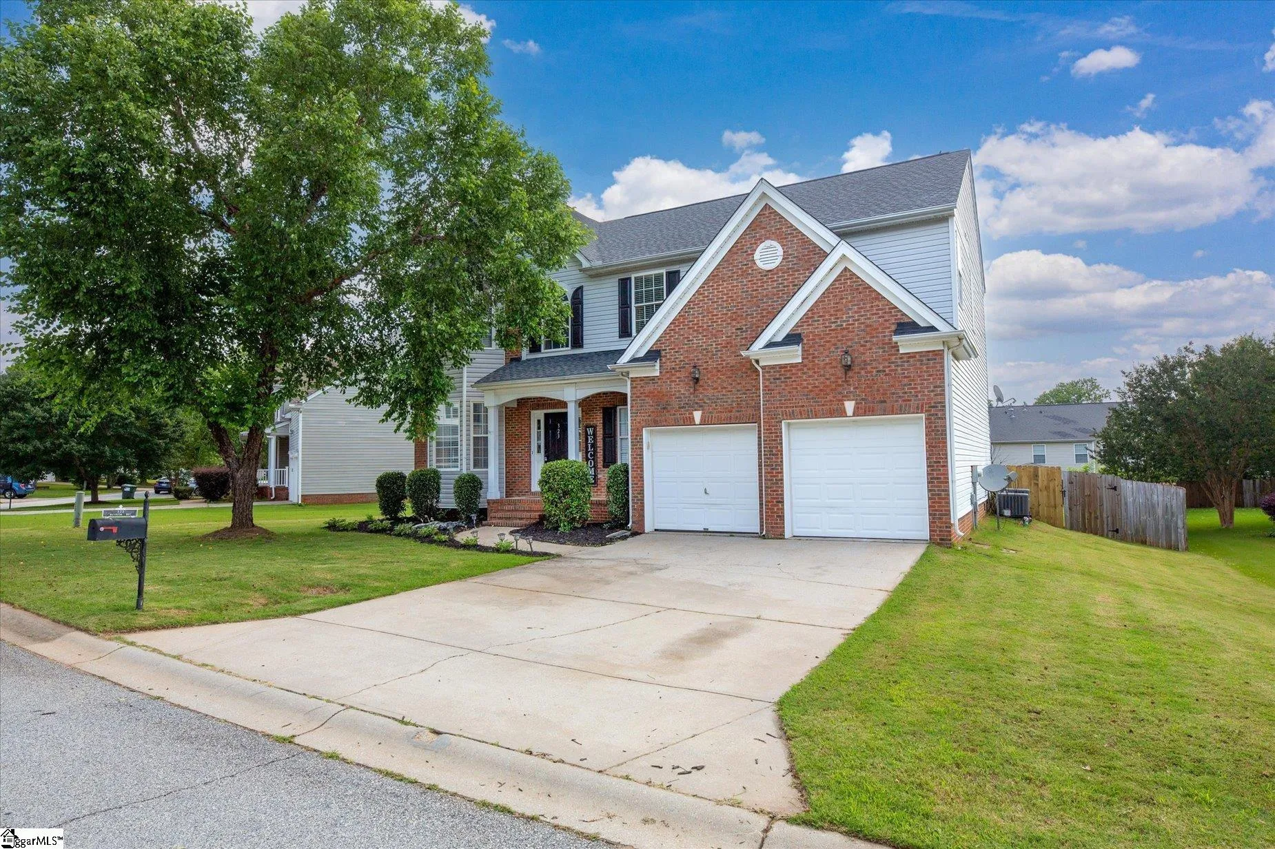 Property image 2 at 323 Waterton Way, Simpsonville, SC 29680-7127