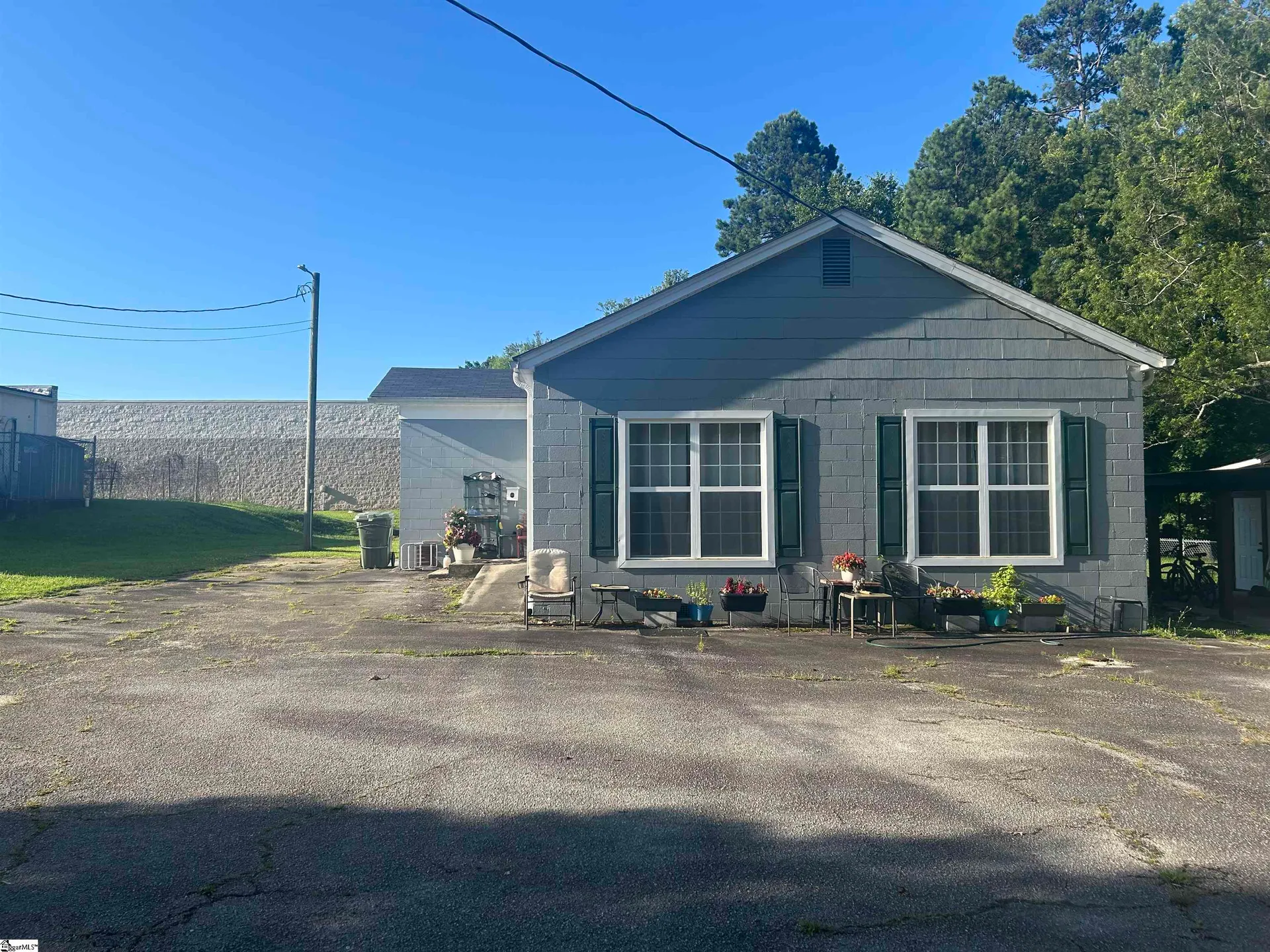 Property image 2 at 101 Elm Street, Clinton, SC 29325