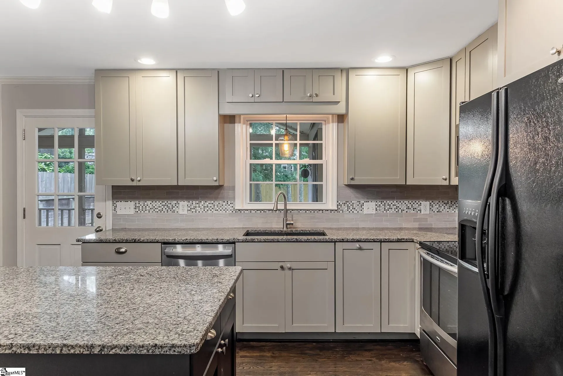Property image 5 at 306 Kenilworth Drive, Greenville, SC 29615
