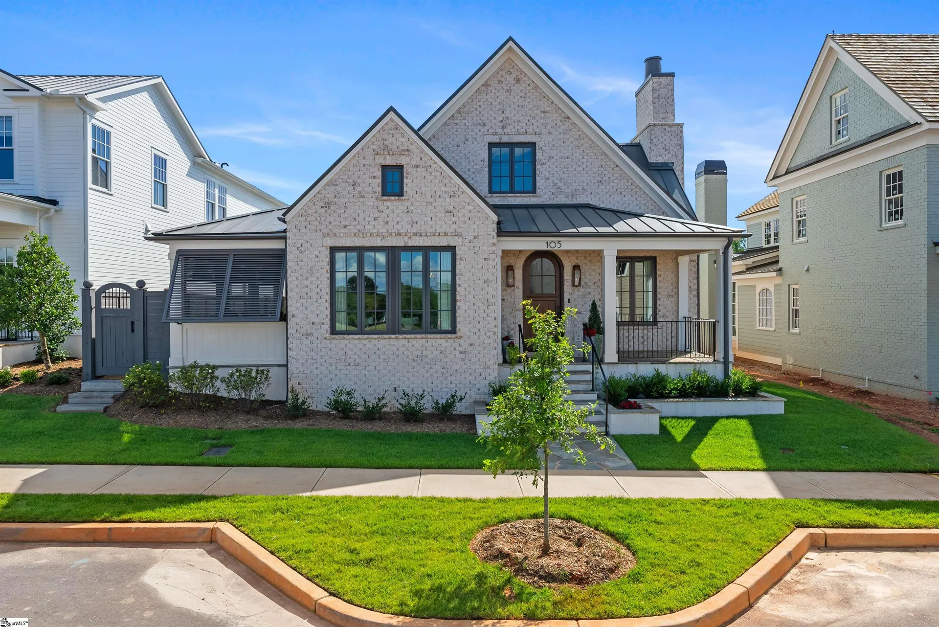 Property image 2 at 105 Burriss Drive, Greenville, SC 29615