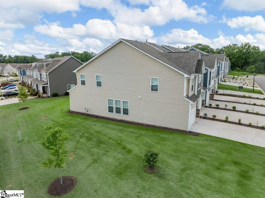 Property image 2 at 1215 Cherry Orchard Road, Moore, SC 29369