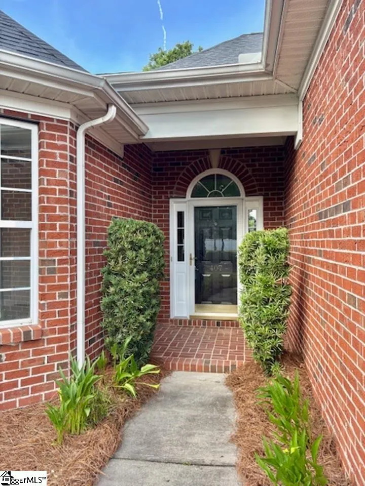 Property image 3 at 407 Ashby Park Lane, Greenville, SC 29607