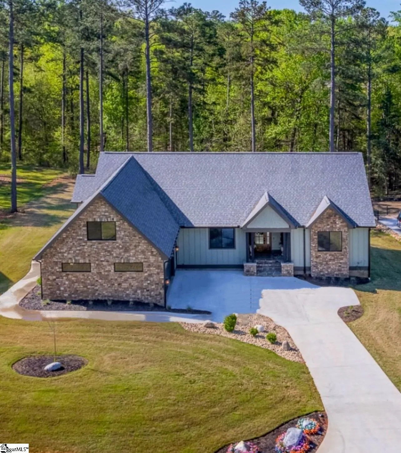 Property image 2 at 804 Little Bay Lane, Seneca, SC 29672