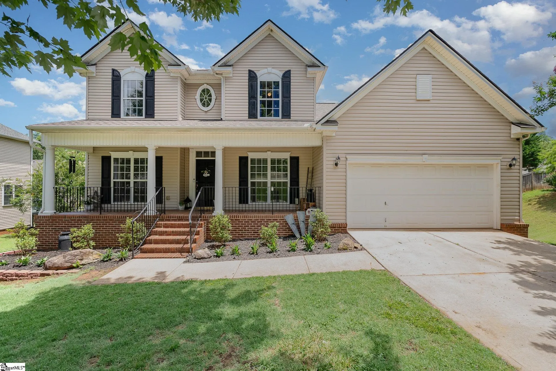 Planters Row, Mauldin Community