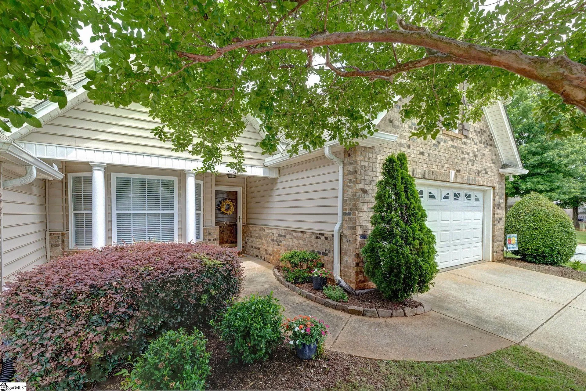 Property image 3 at 100 Hingham Way, Greer, SC 29650