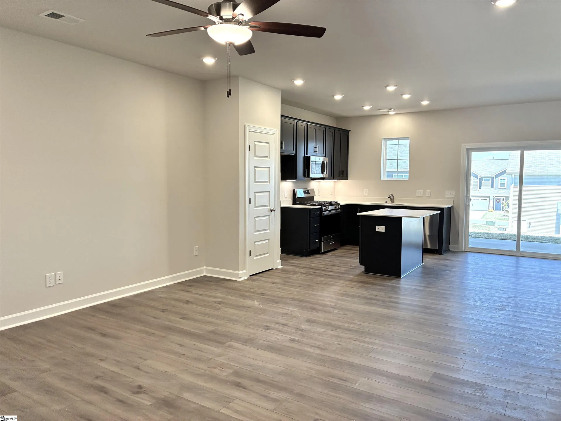 Property image 3 at 216 Crimson Tree Court, Greenville, SC 29607