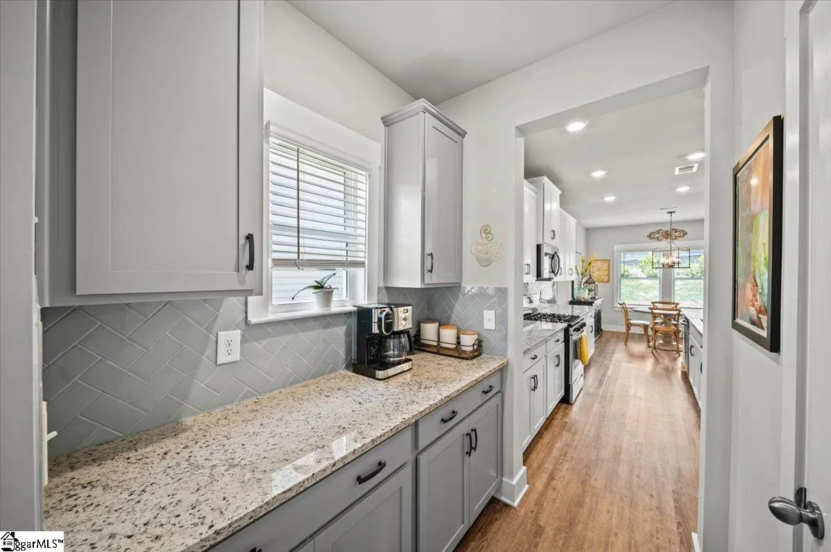 Property image 3 at 404 Grantleigh Court, Simpsonville, SC 29680
