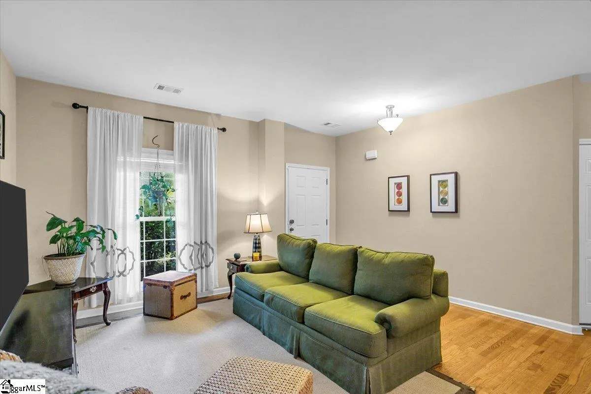 Property image 5 at 15 Creekstone Court, Greenville, SC 29609