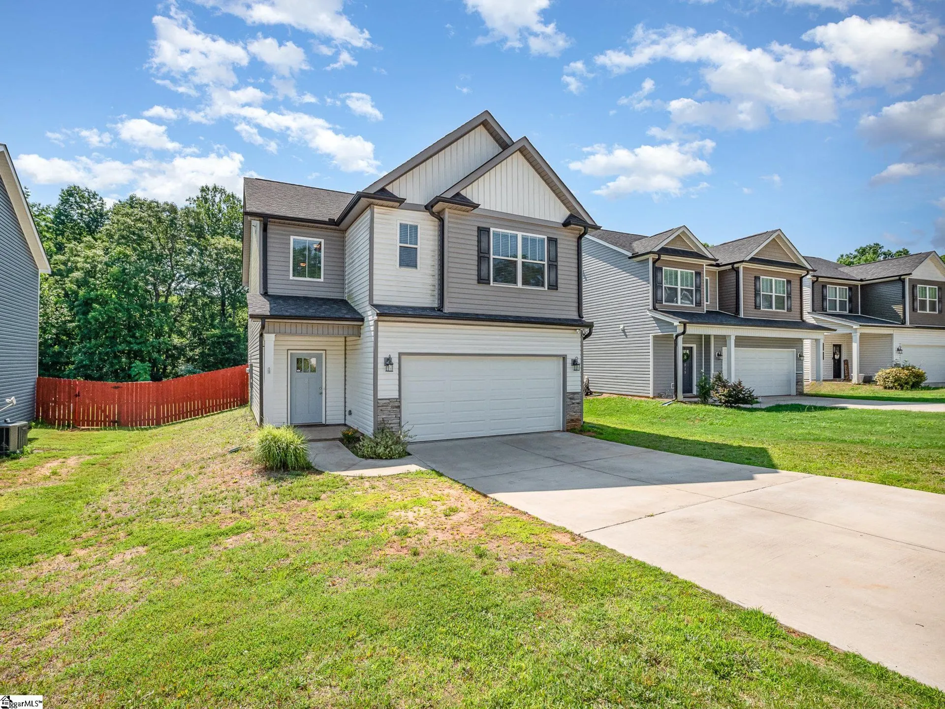 Rosewood Acres, Duncan Community