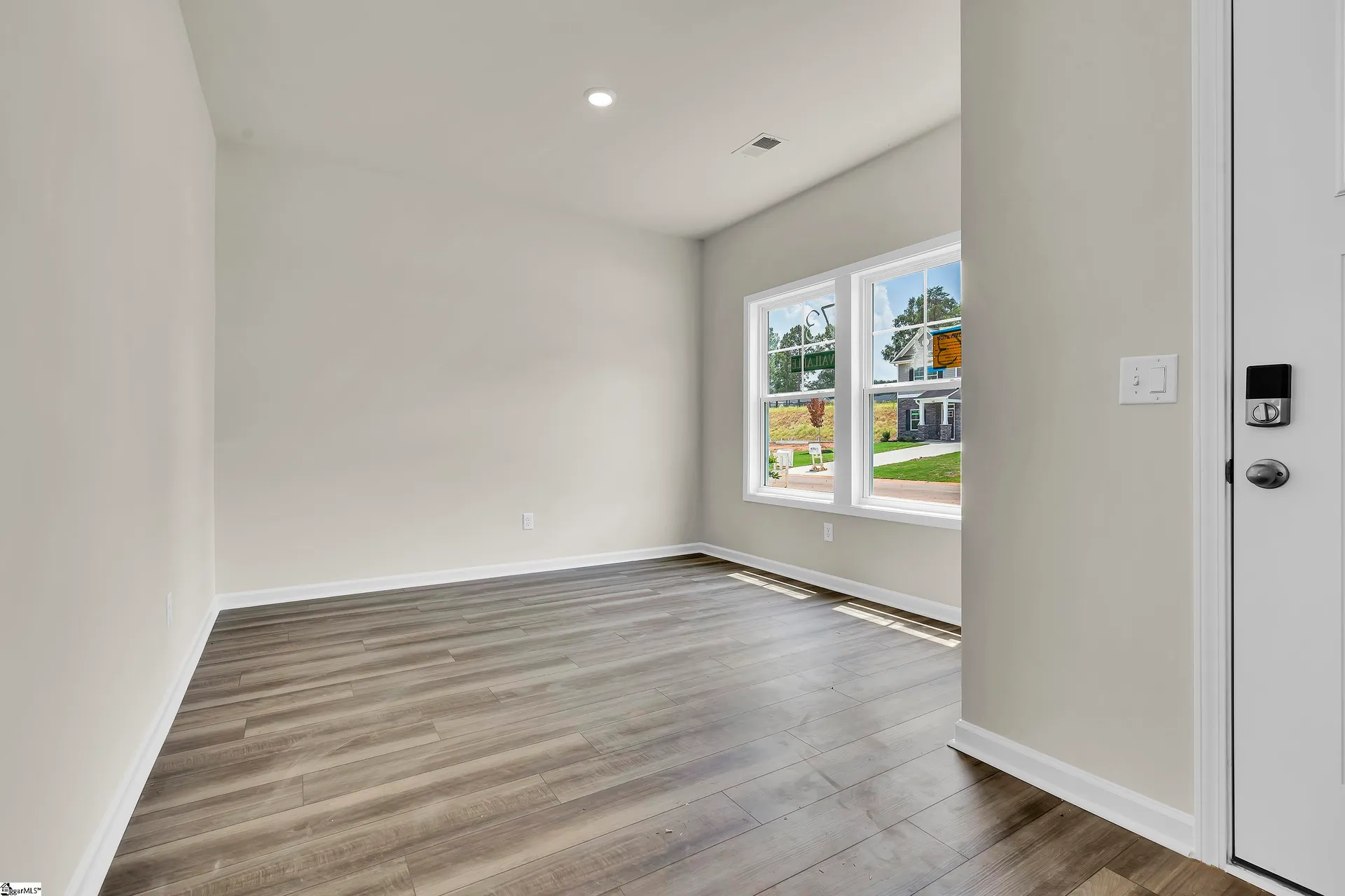 Property image 2 at 135 Hunter Ridge Drive, Boiling Springs, SC 29316
