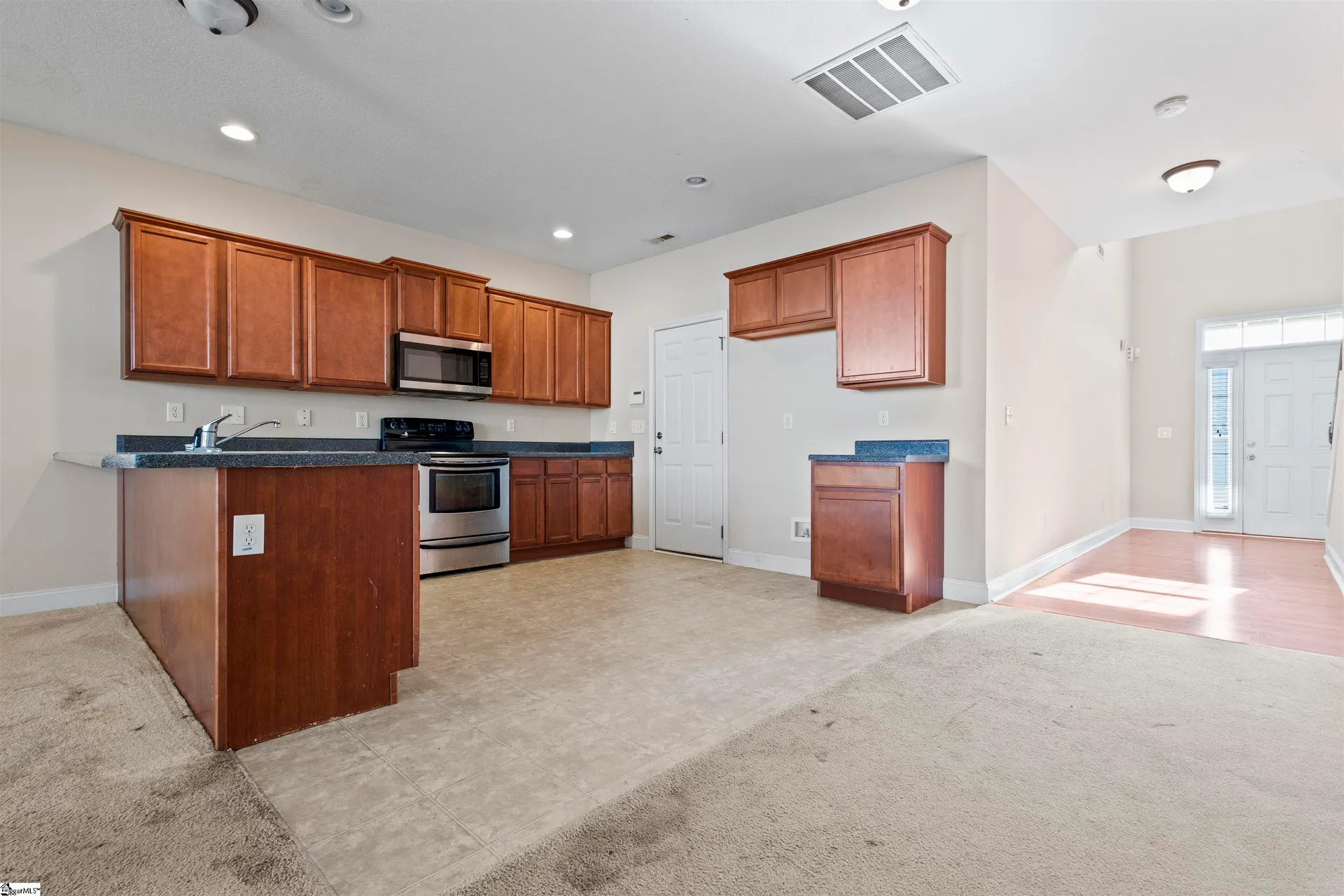 Property image 3 at 24 Roselite Circle, Greer, SC 29650