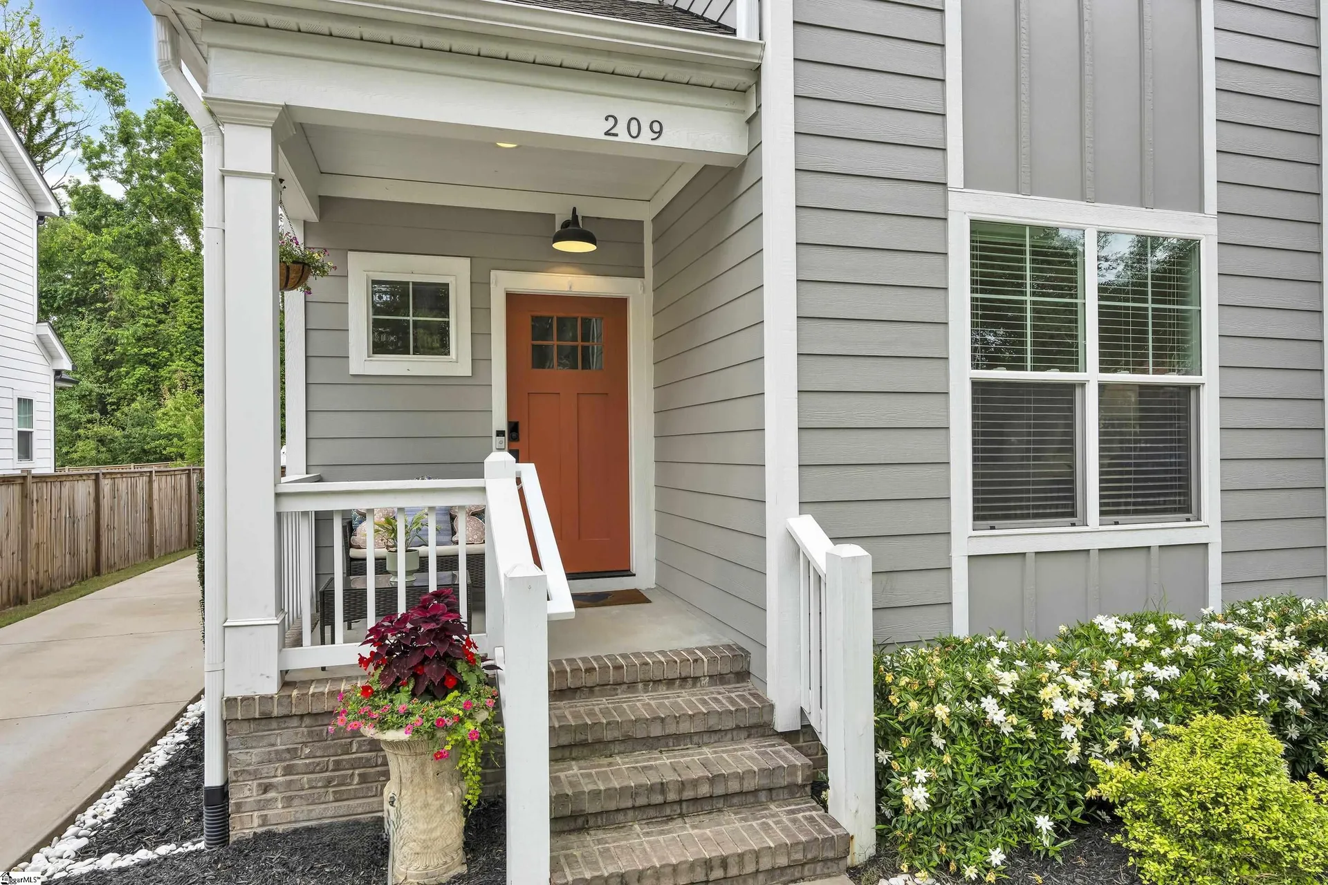 Property image 2 at 209 Pinckney Street, Greenville, SC 29601