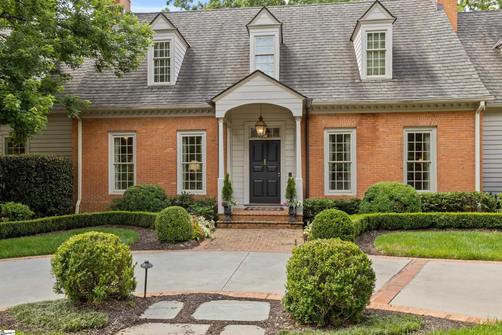 Property image 2 at 540 Crescent Avenue, Greenville, SC 29601