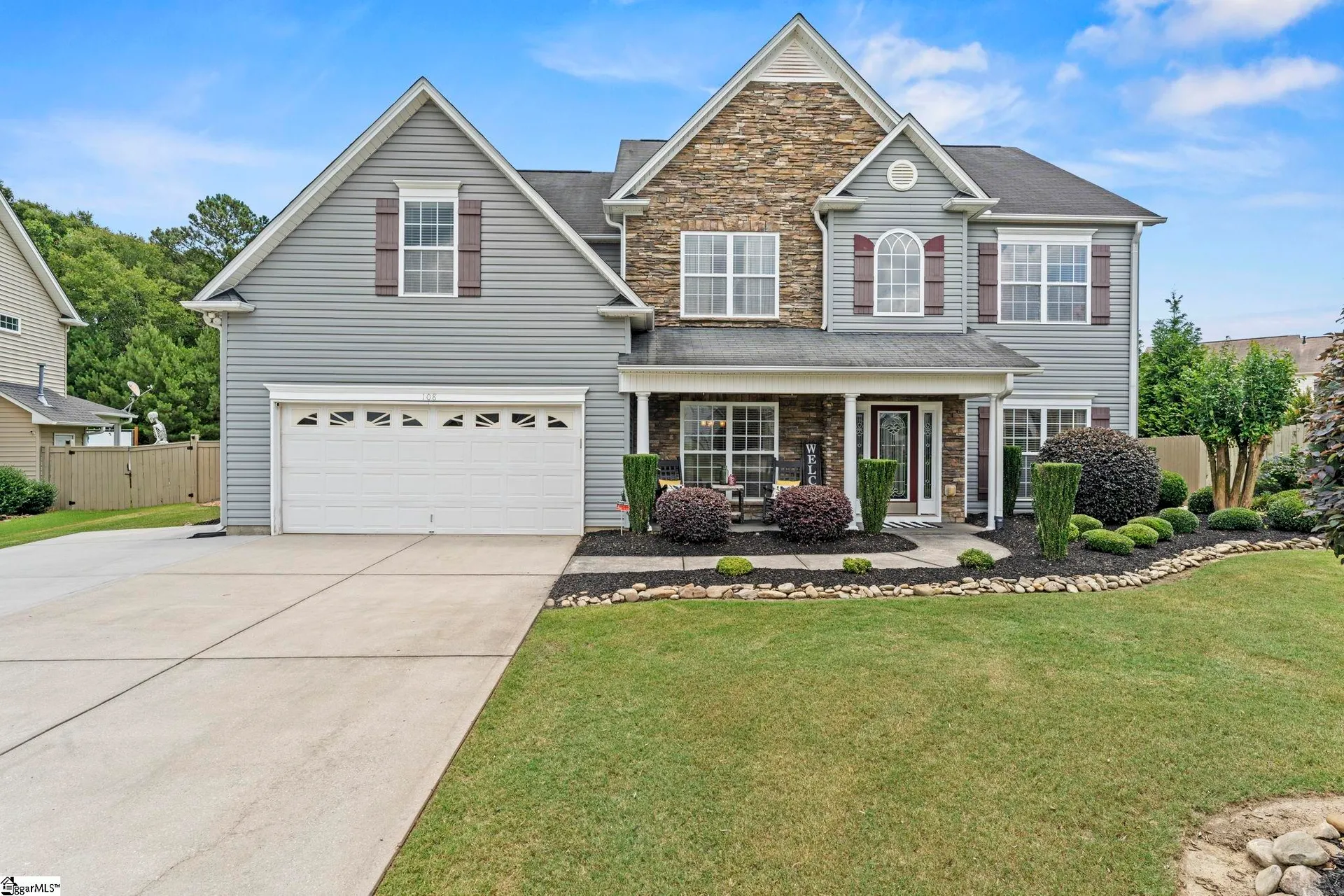 Rose Hill, Easley Community