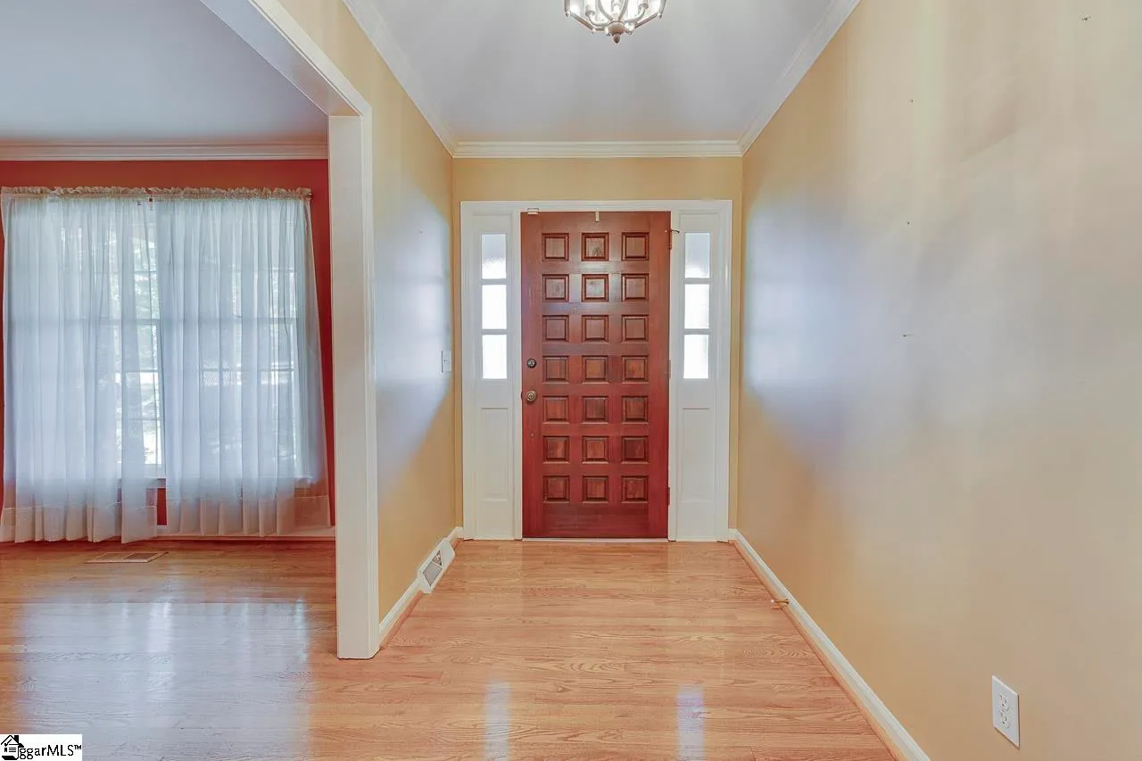 Property image 5 at 104 Robinwood Drive, Simpsonville, SC 29681