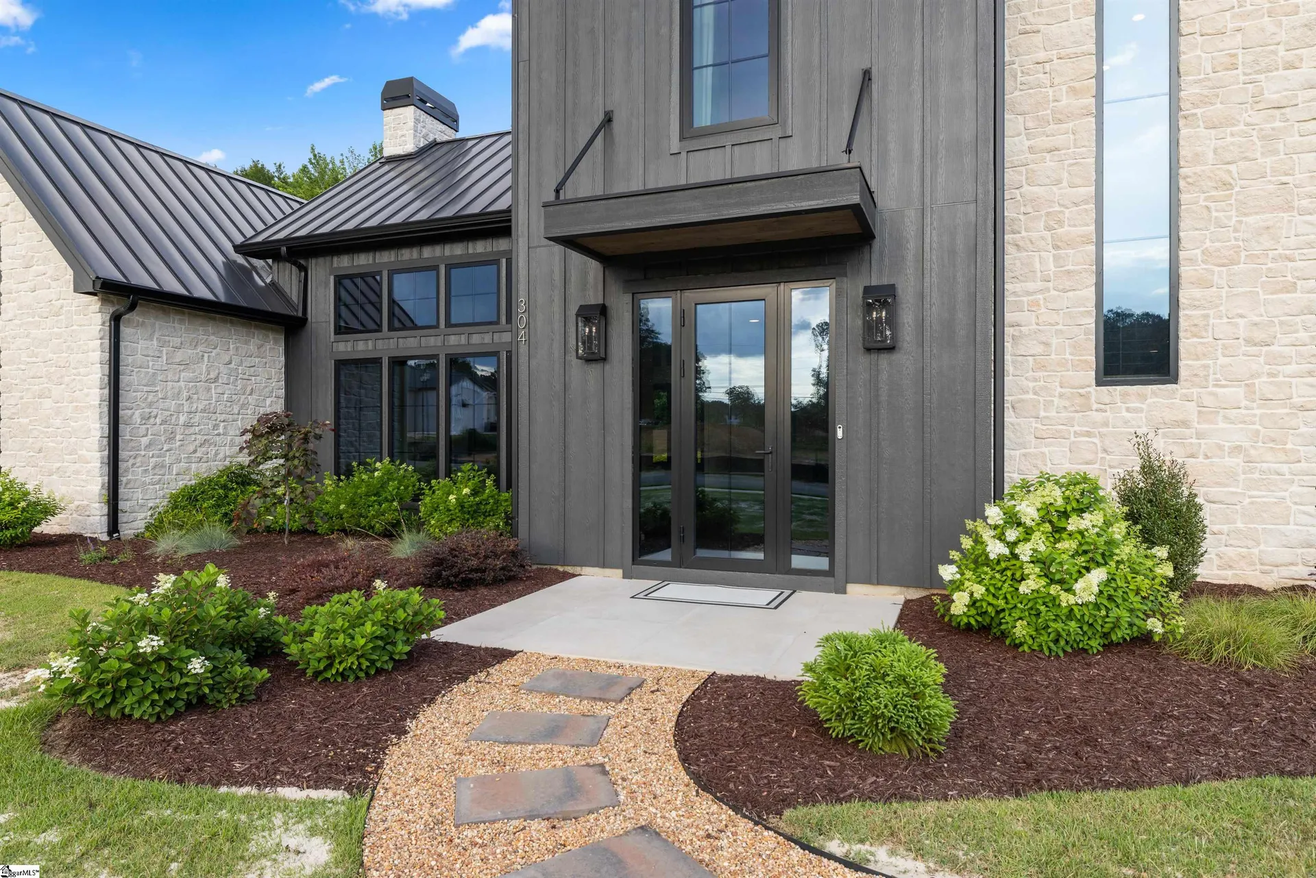 Property image 2 at 304 Waterford Fall Way, Simpsonville, SC 29681