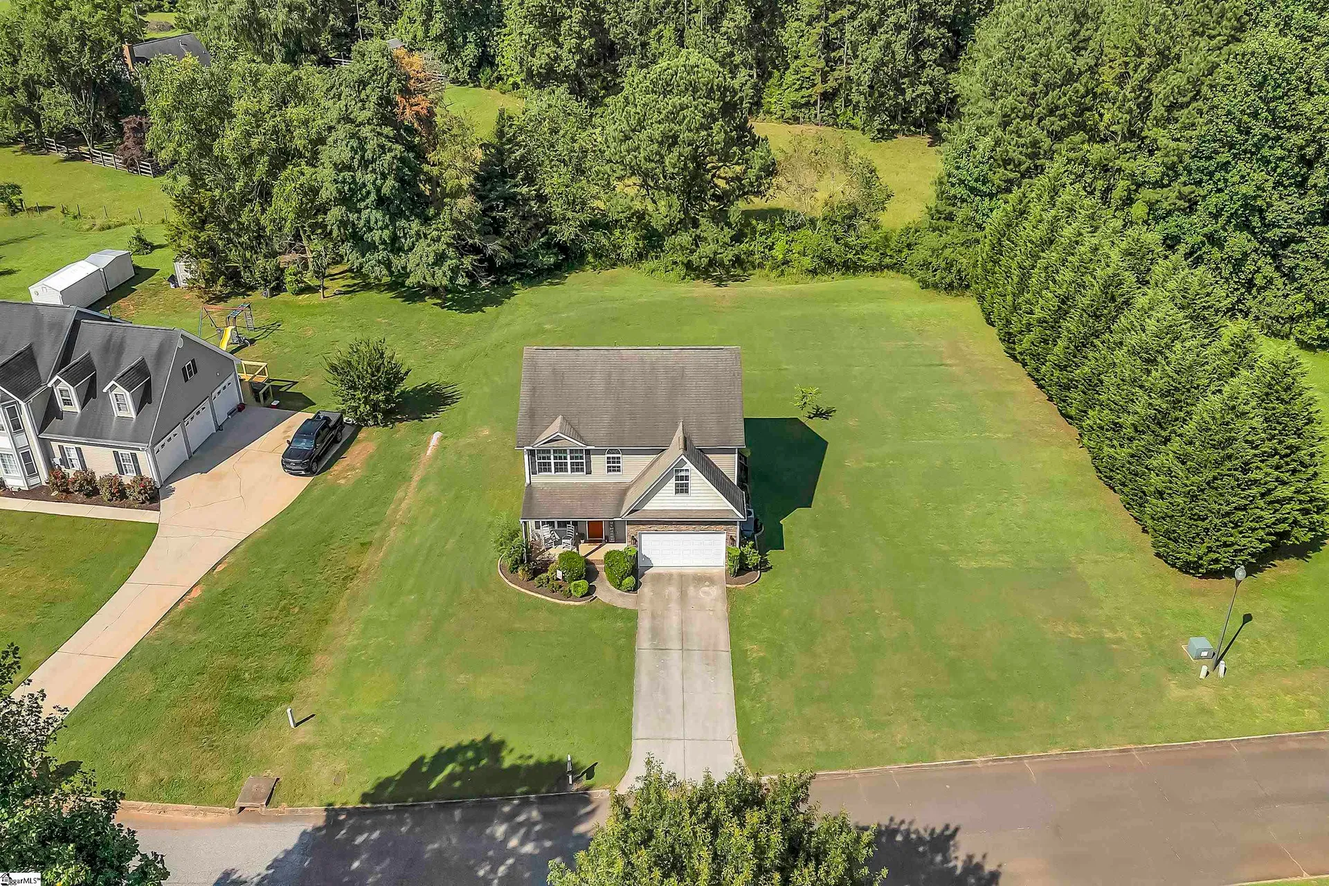 Property image 2 at 221 Saddlebrook Avenue, Pickens, SC 29671
