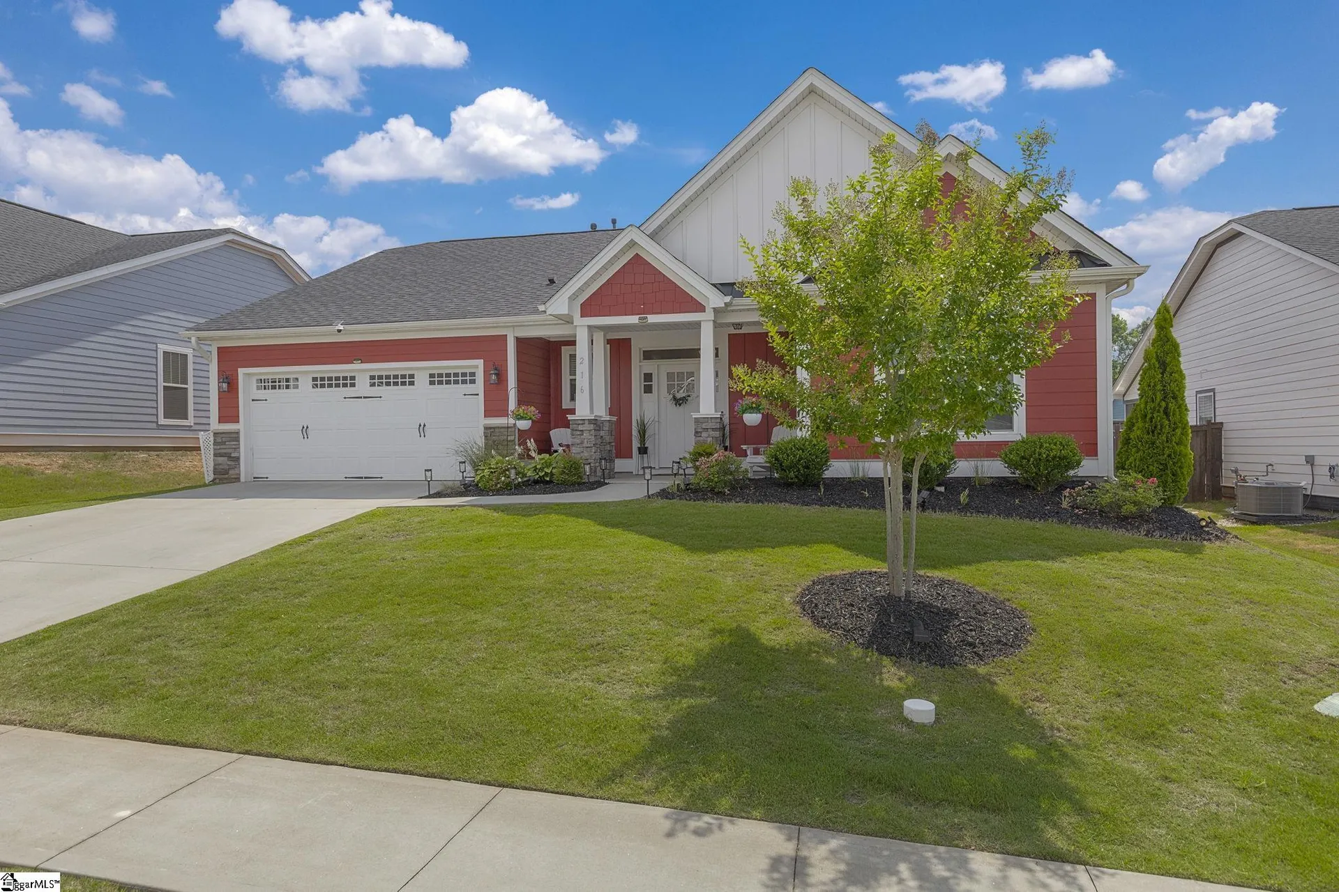 Property image 2 at 216 Lincoln Hill Road, Taylors, SC 29687