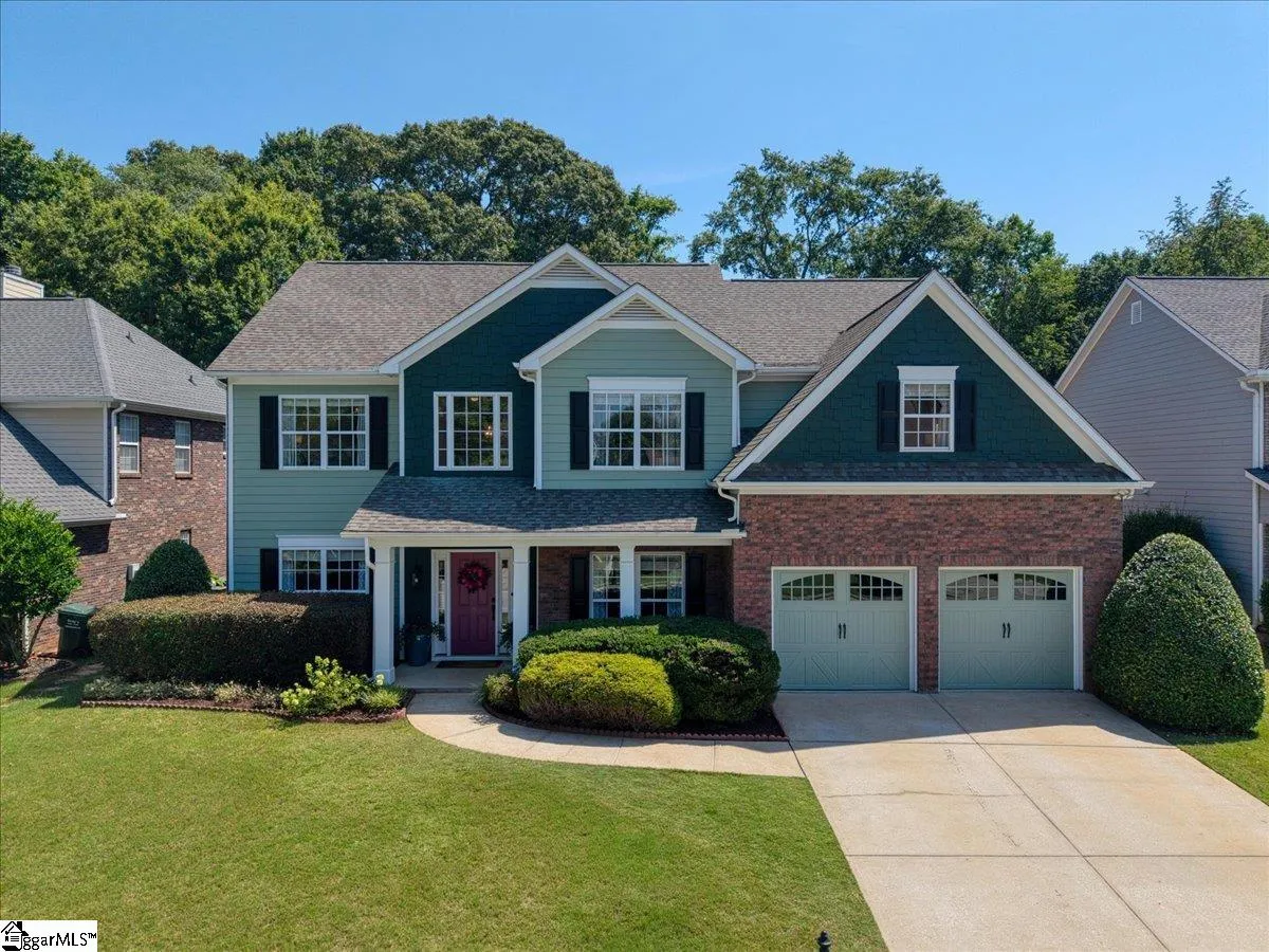9 Springhead Way