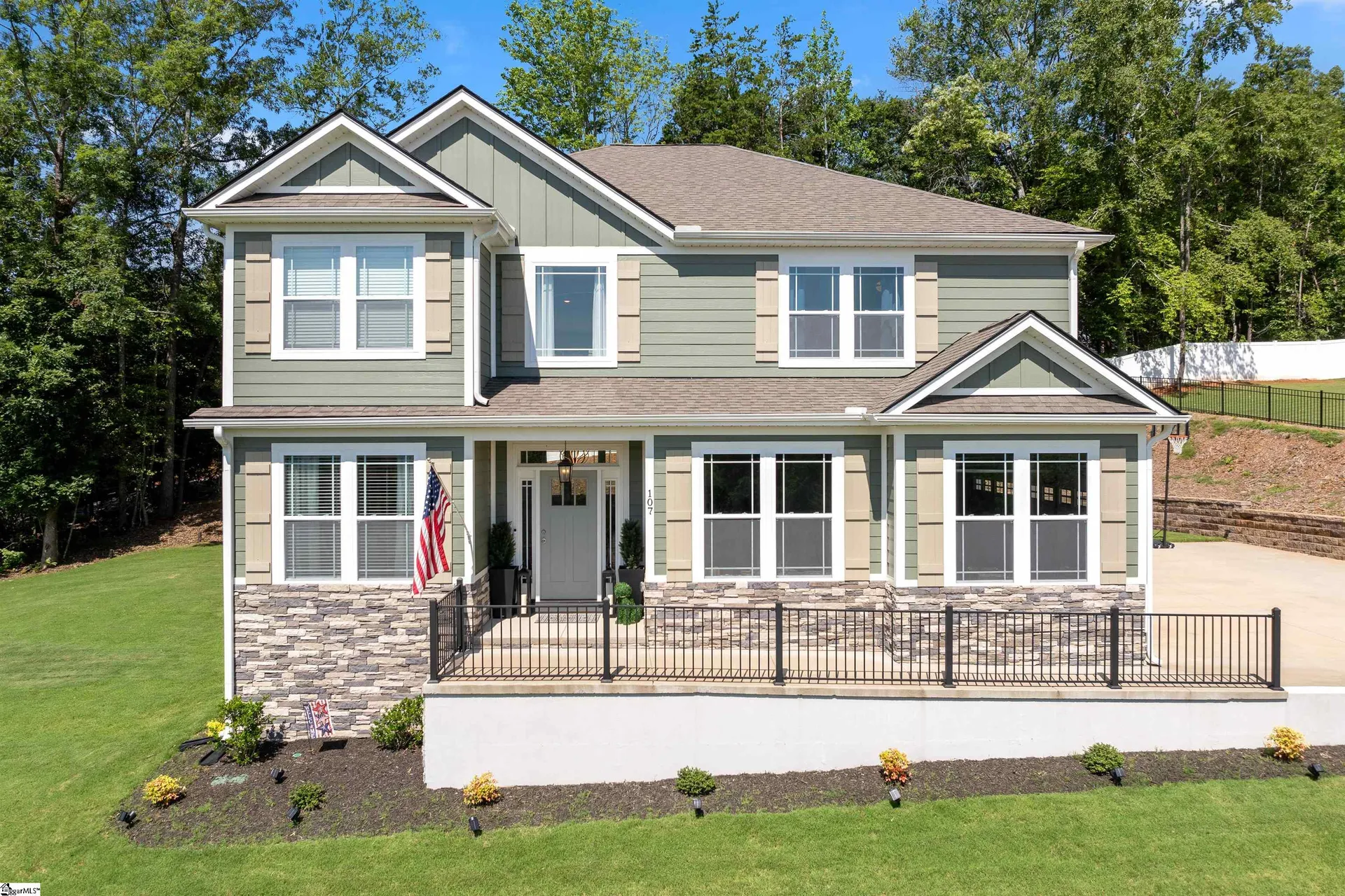 107 Eagles Crest Drive