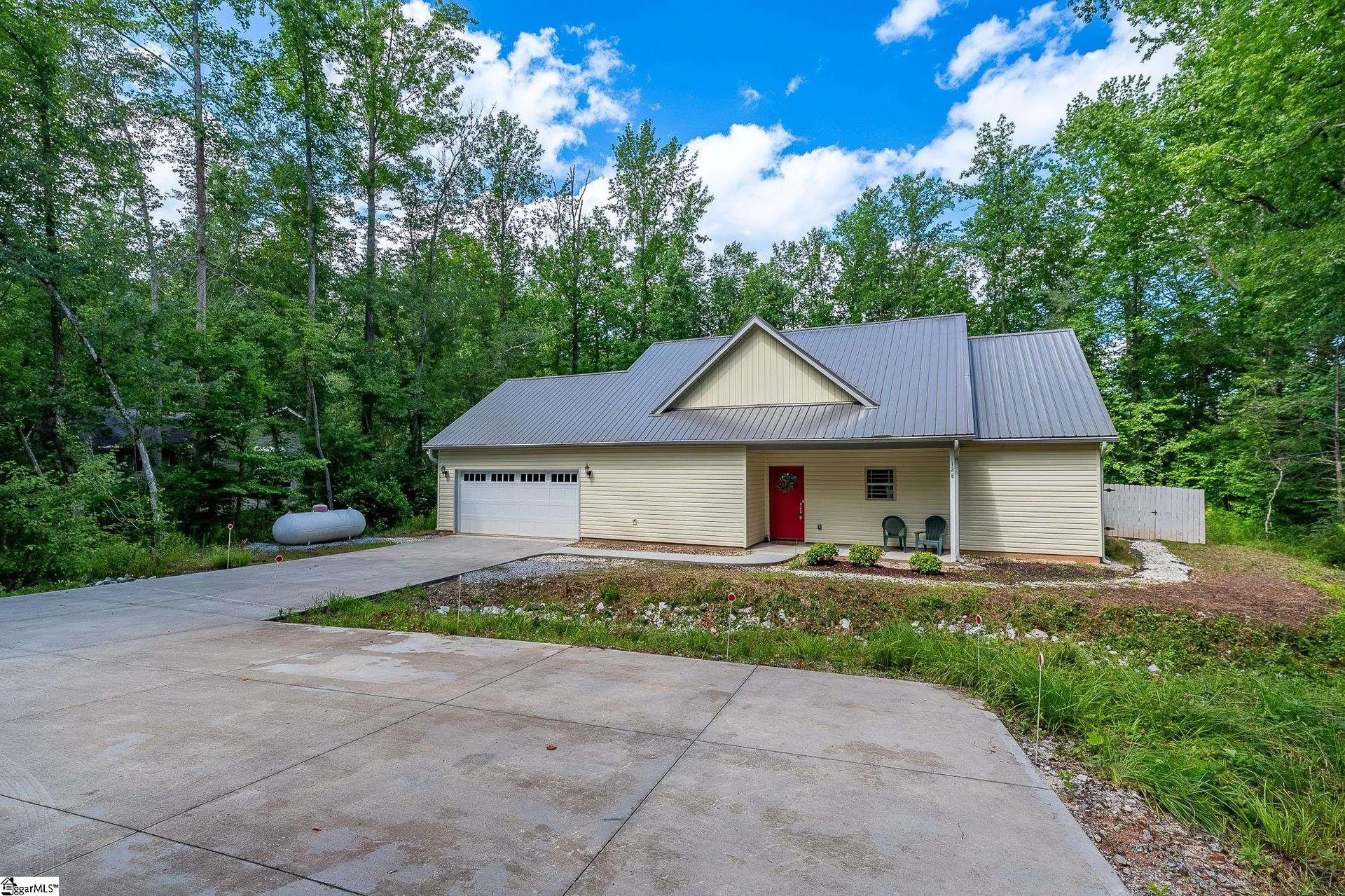 Property image 3 at 128 Willys Creek Circle, Pickens, SC 29671