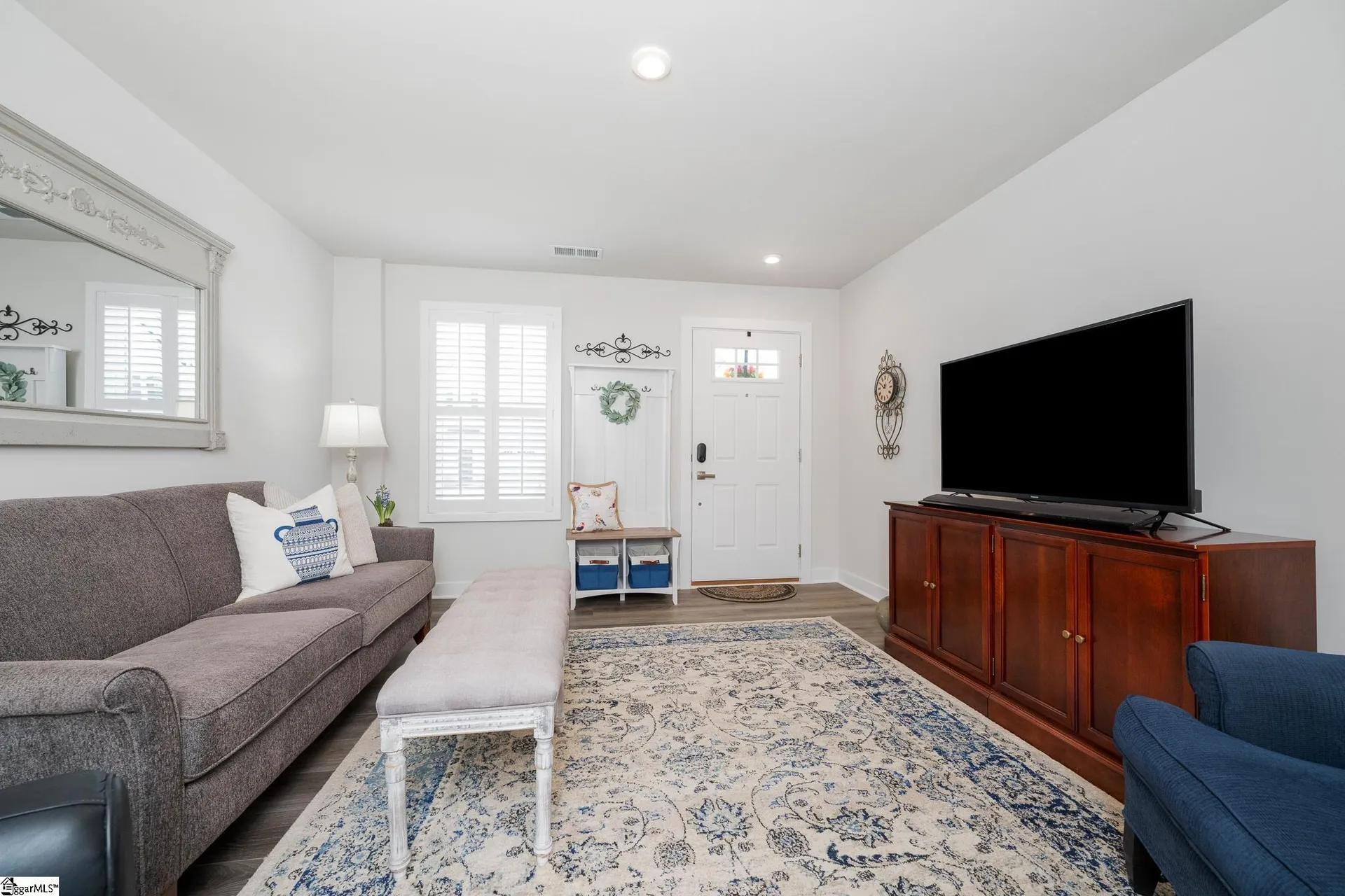 Property image 3 at 804 Staveley Lane, Greenville, SC 29617