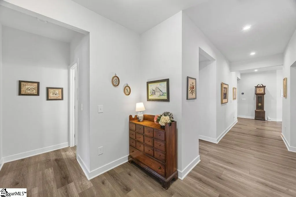 Property image 3 at 18 Yakama Way, Greenville, SC 29607