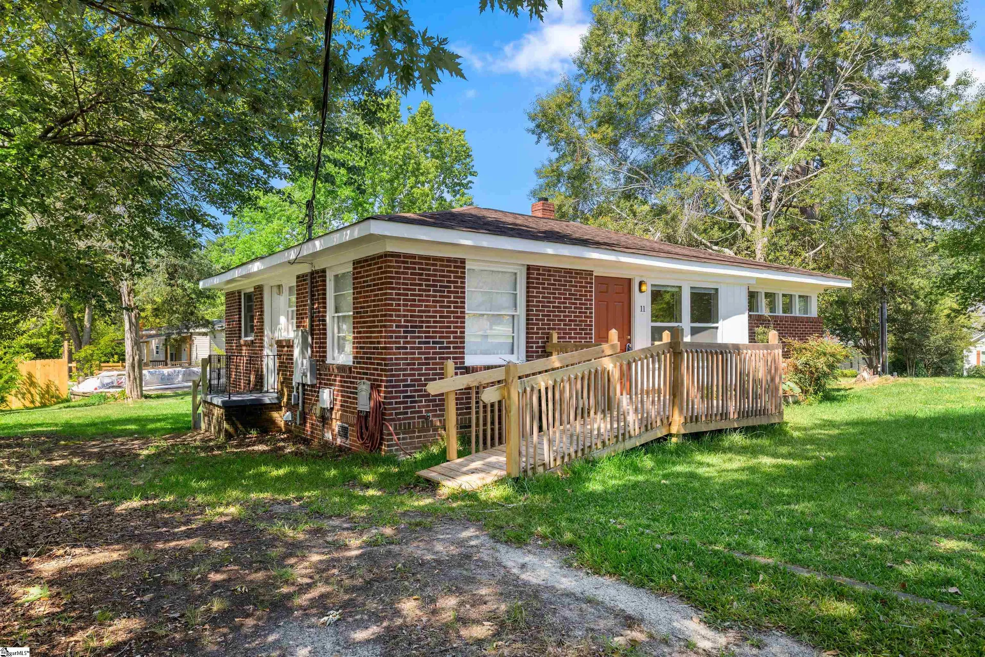 Property image 4 at 11 Parkhurst Avenue, Greenville, SC 29609