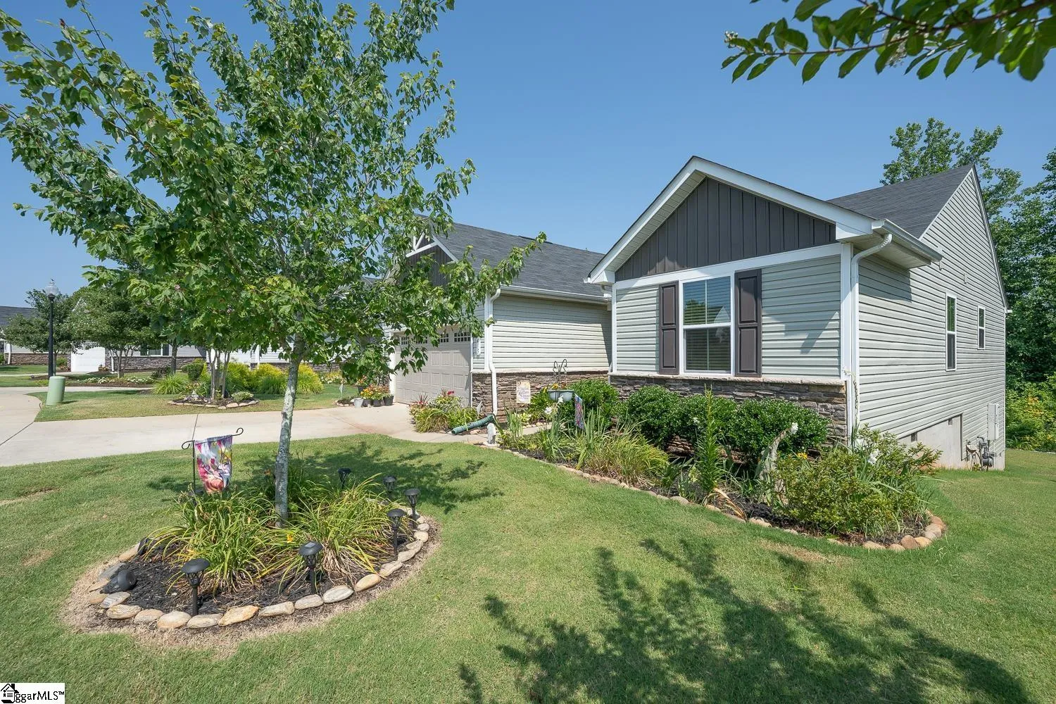 Property image 3 at 415 Edgehill Court, Greenville, SC 29617