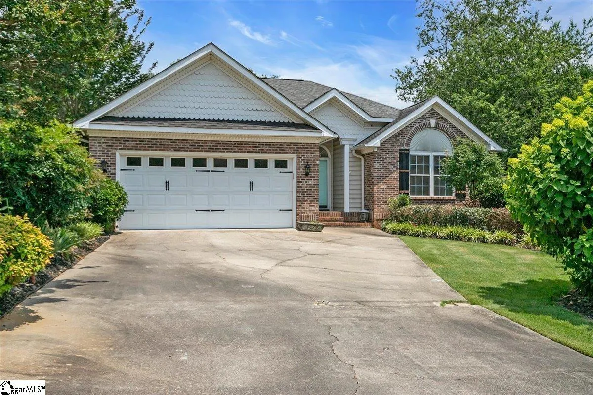 Property image 2 at 108 Garden View Court, Piedmont, SC 29673