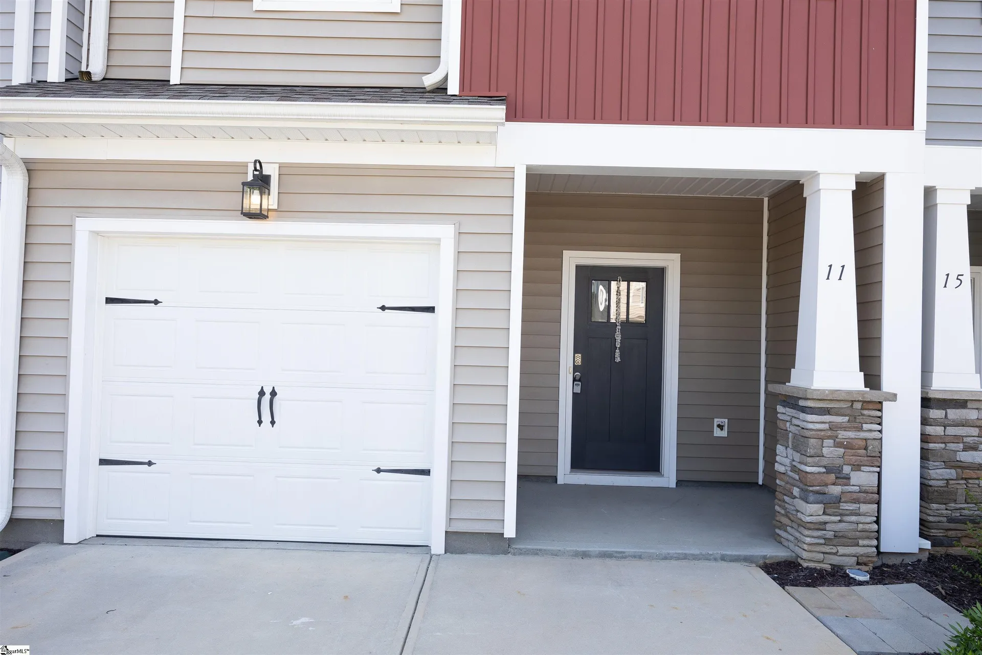 Property image 3 at 11 Starlake Road, Simpsonville, SC 29681