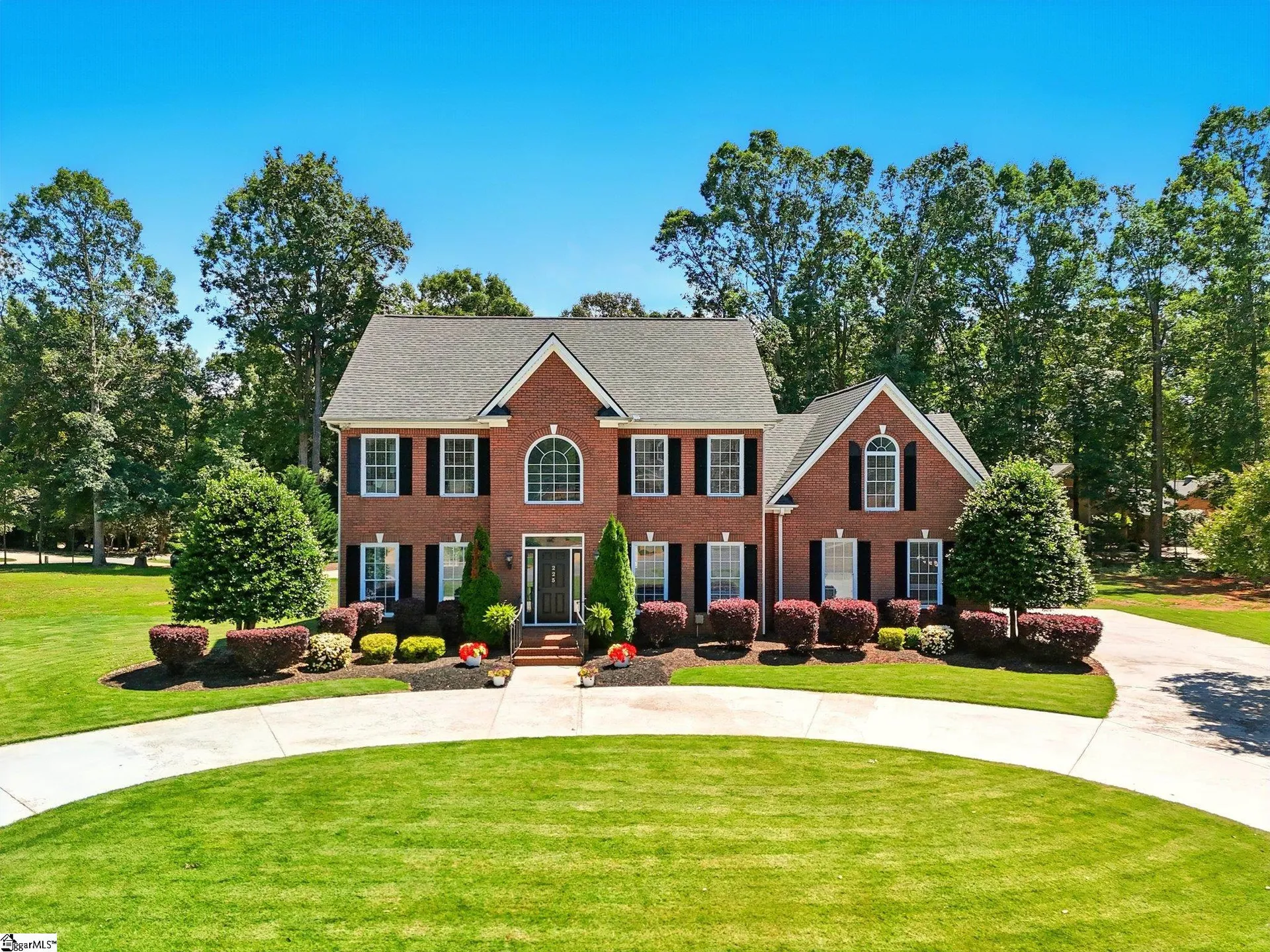 225 Watersedge Drive