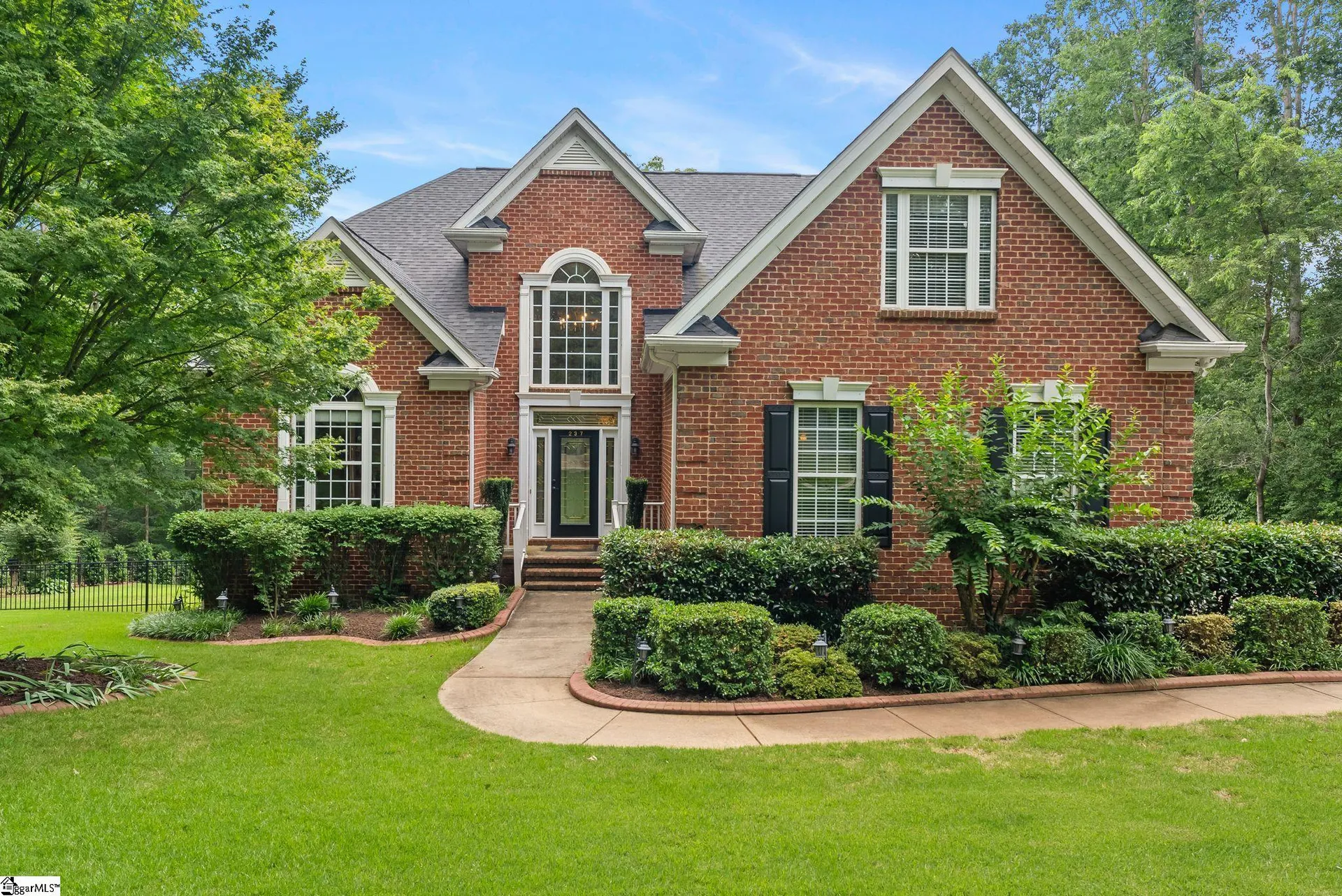 Property image 2 at 237 Yorkswell Lane, Greenville, SC 29607