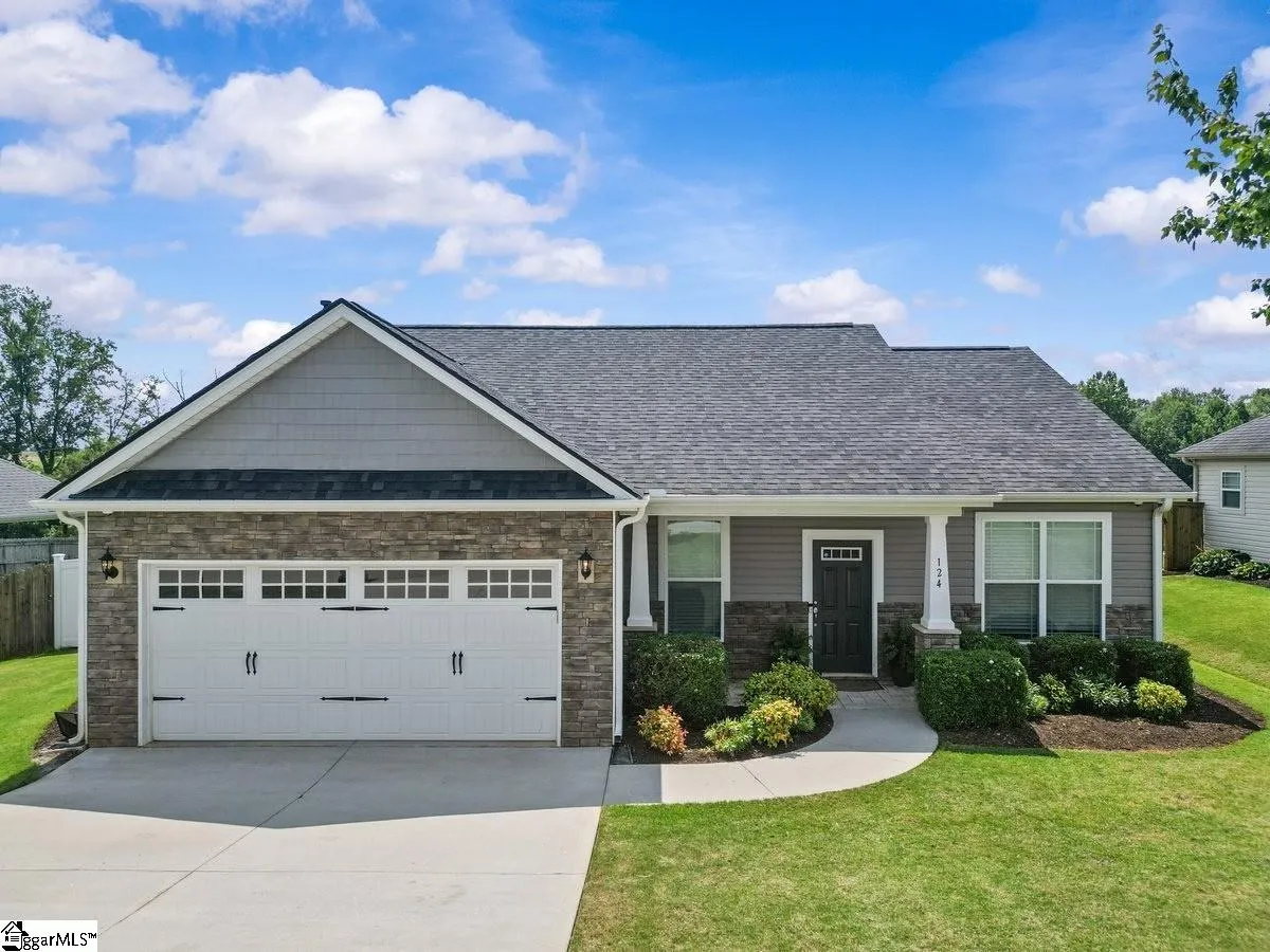124 Alberta Circle