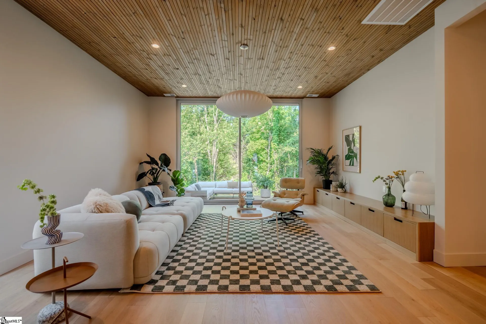 Property image 3 at 439 Summit Drive, Greenville, SC 29609