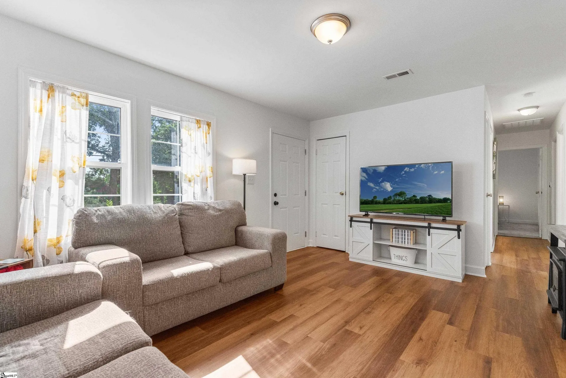 Property image 4 at 121 Cashmere Drive, Greenville, SC 29605