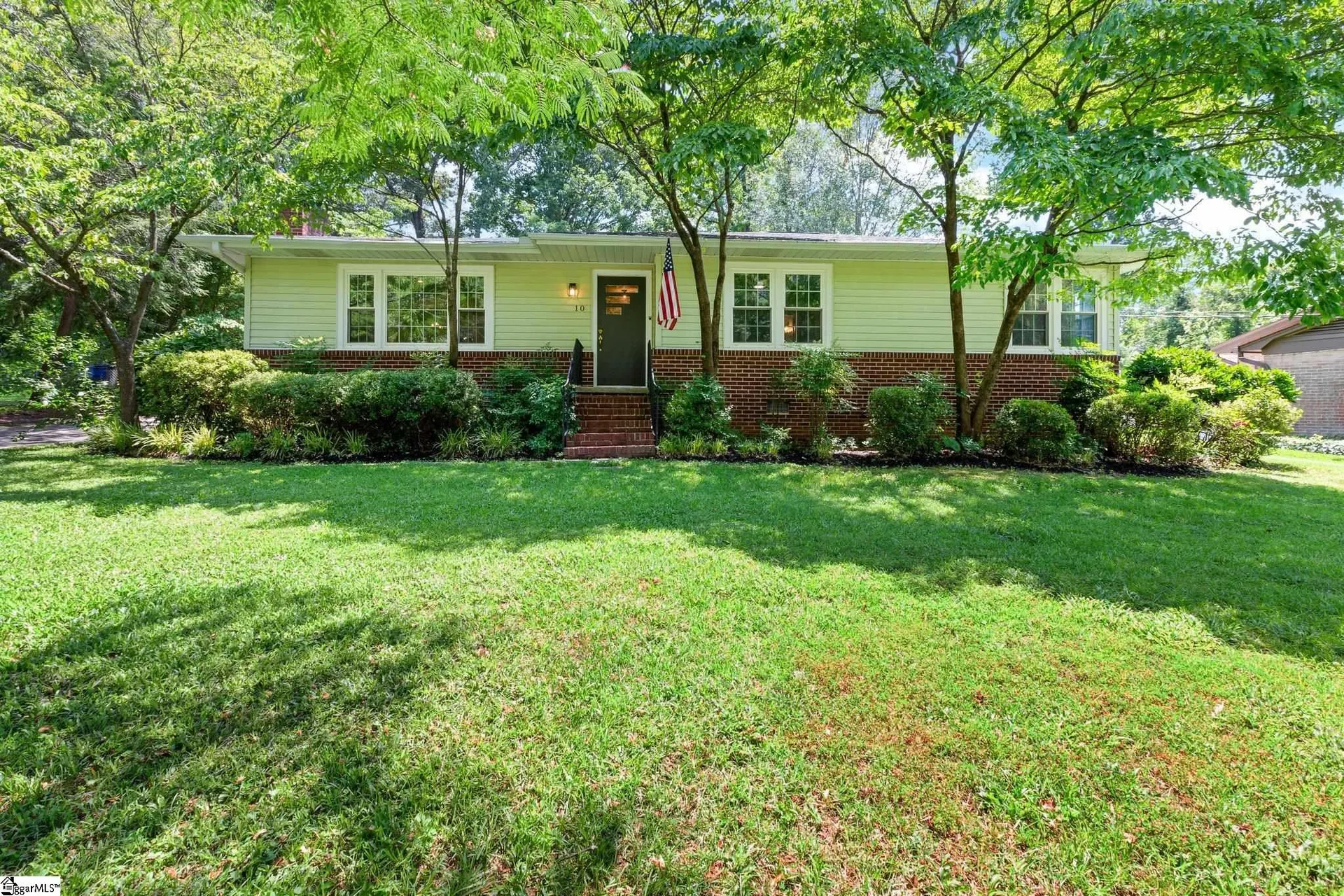 Woodlands, Greenville Community