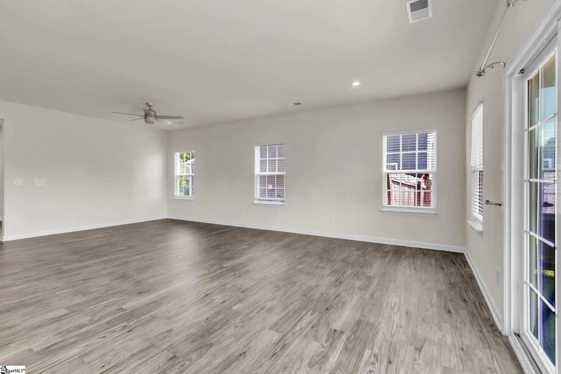 Property image 5 at 10 Wiltshire Circle, Easley, SC 29642