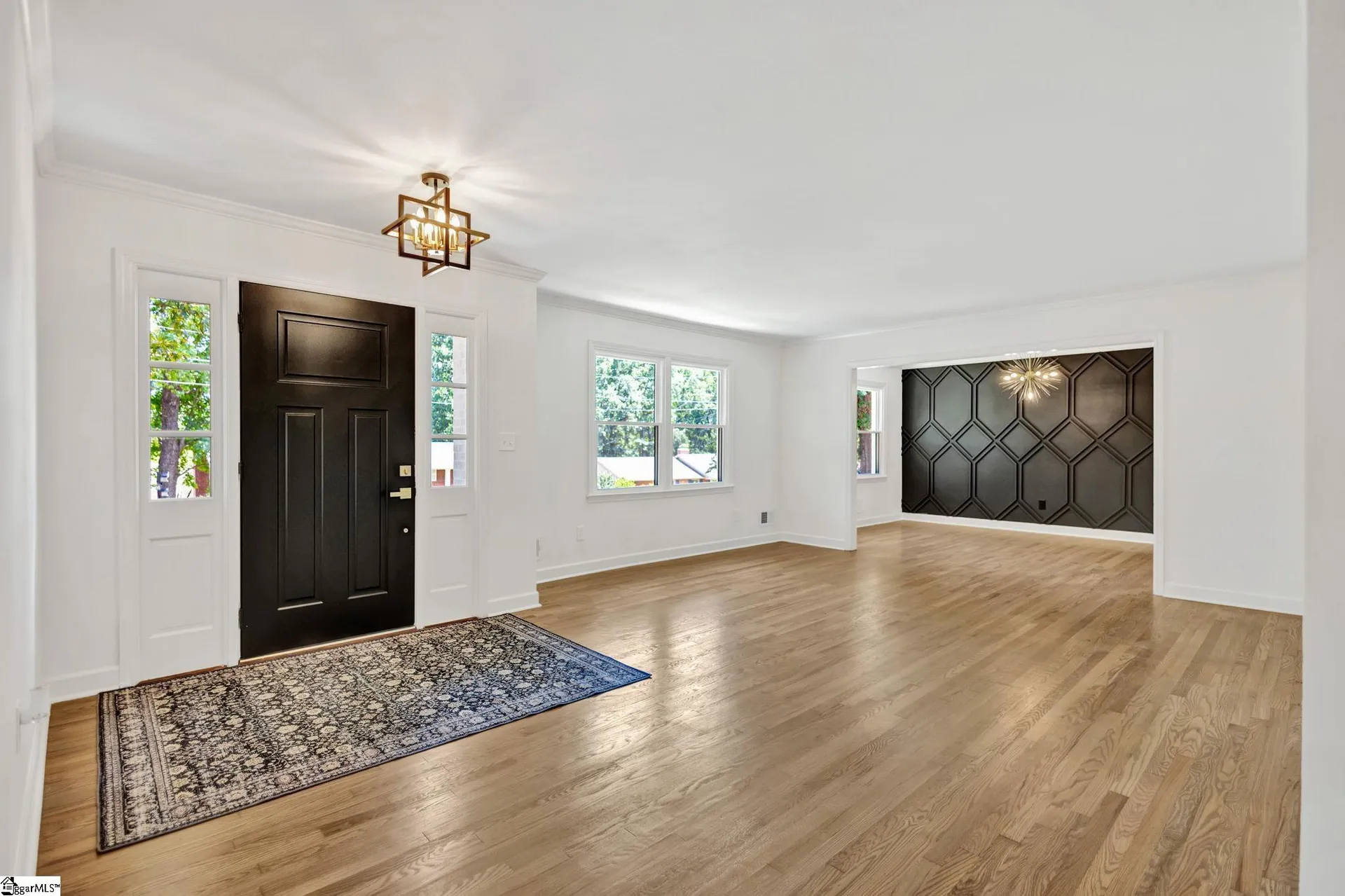Property image 4 at 203 Melbourne Lane, Greenville, SC 29615