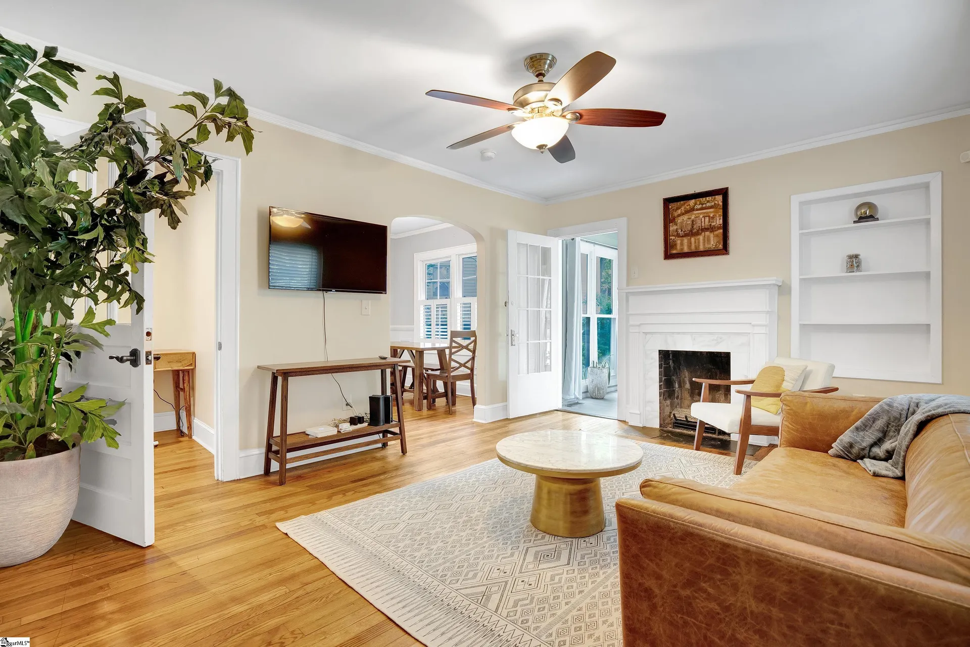 Property image 2 at 200 W Hillcrest Drive, Greenville, SC 29609