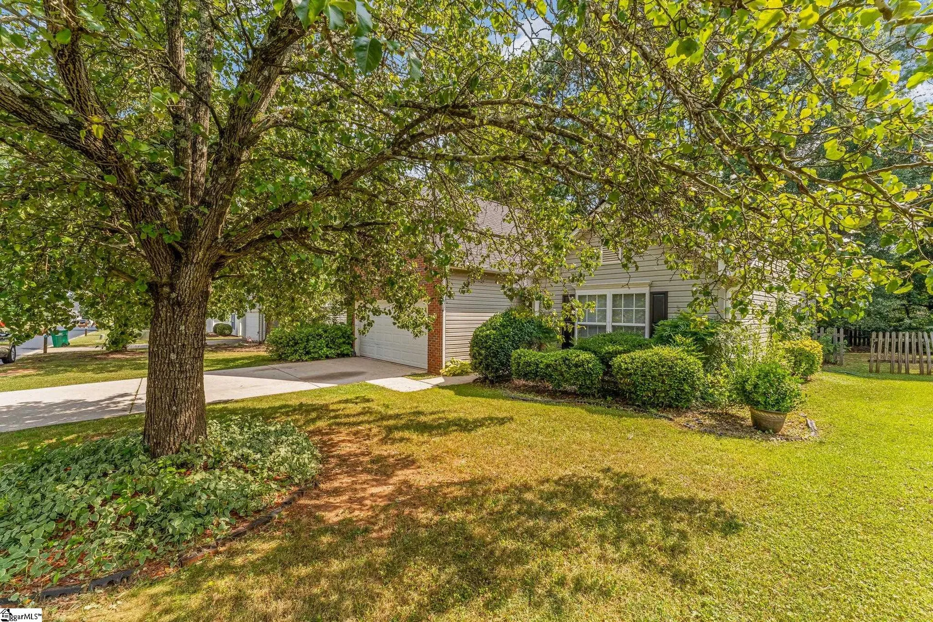 Property image 4 at 620 Thornbird Circle, Boiling Springs, SC 29316
