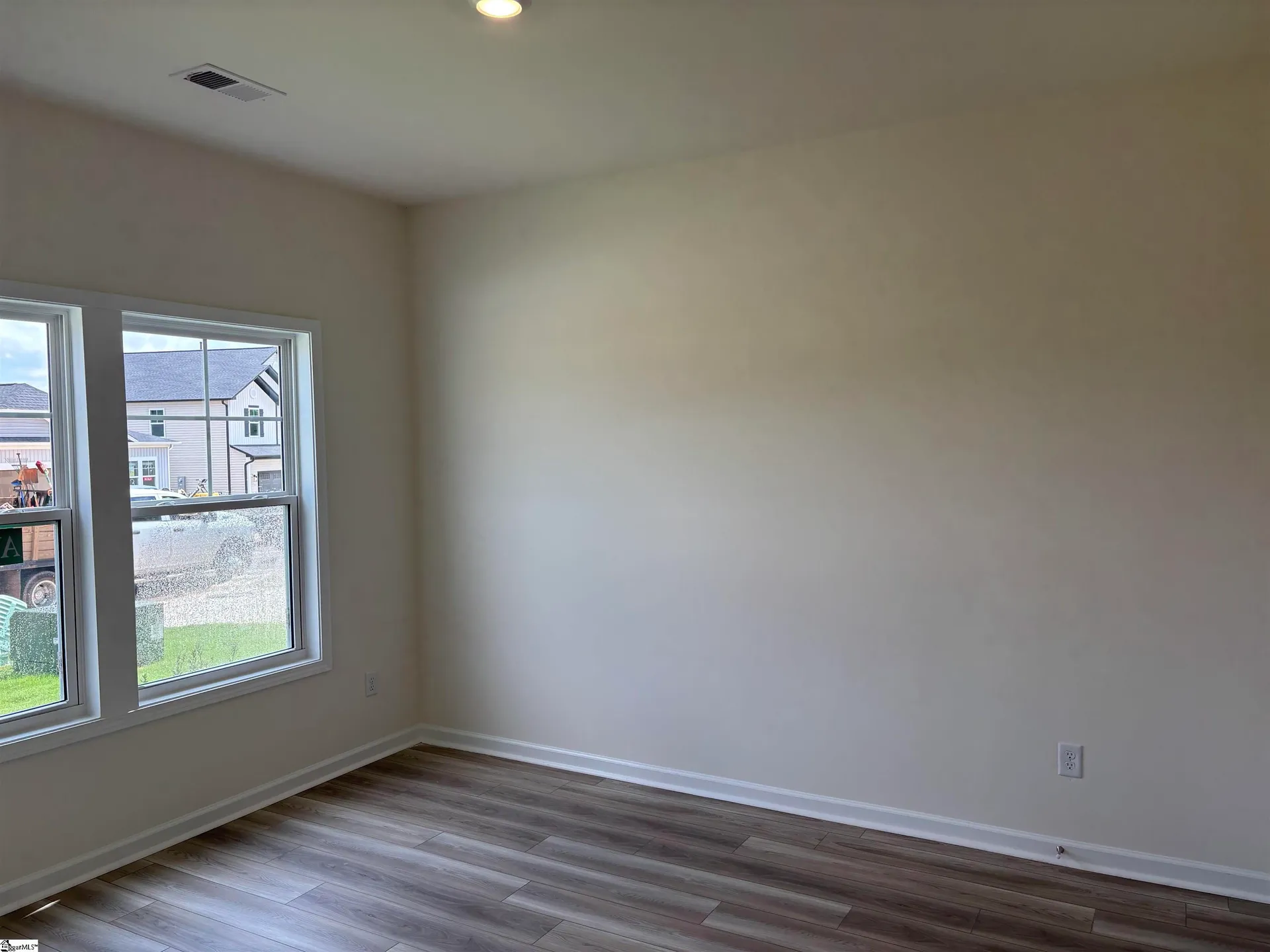 Property image 3 at 2010 Halton Oaks Drive, Spartanburg, SC 29303