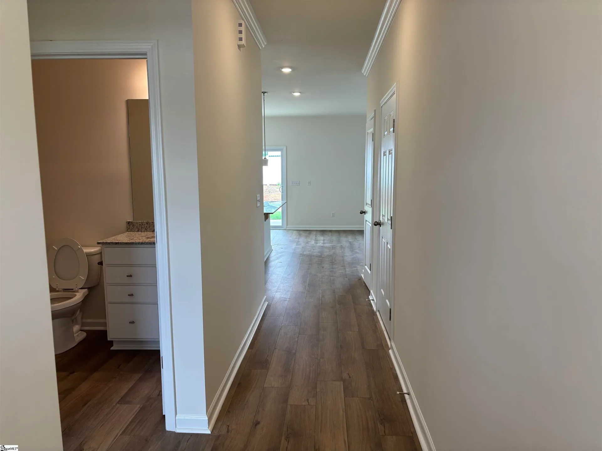 Property image 2 at 2014 Halton Oaks Drive, Spartanburg, SC 29303