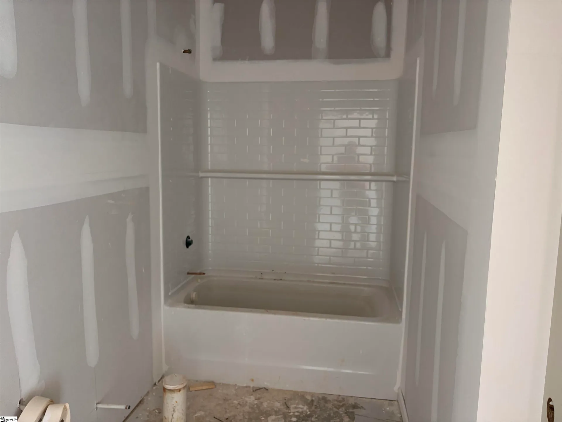 Property image 3 at 2017 Halton Oaks Drive, Spartanburg, SC 29303