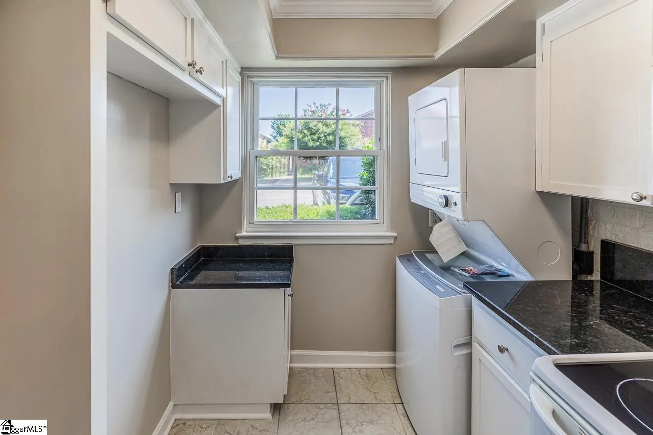 Property image 3 at 2530 E North Street, Greenville, SC 29615