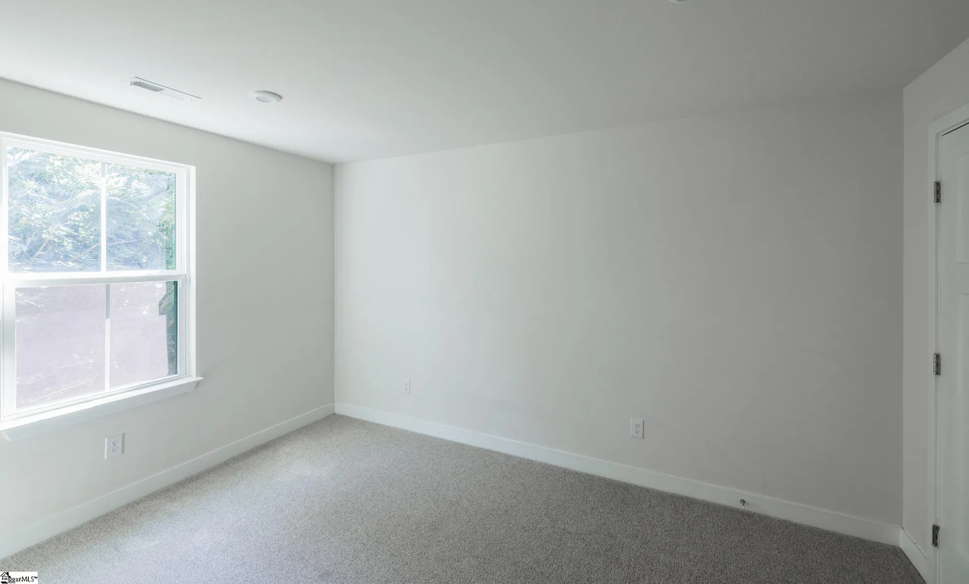 Property image 4 at 29 Rollins Avenue, Greenville, SC 29607